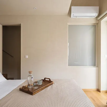 Off Apartment *